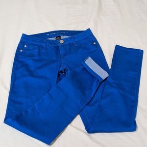 Like New! Celebrity pink size 3 stretchy pants